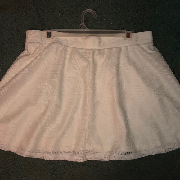 Skater skirt - Picture 1 of 2